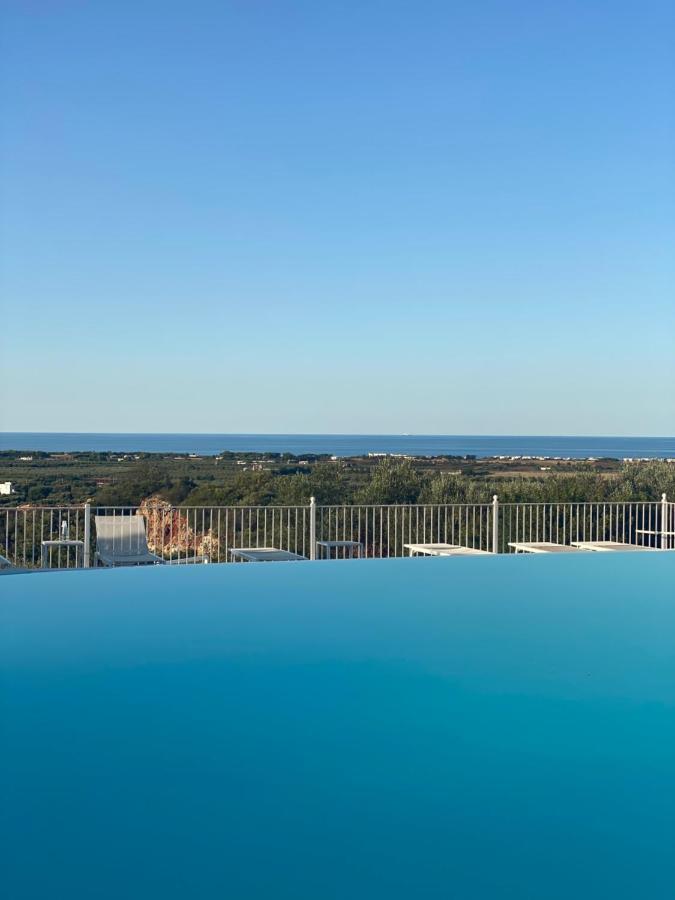 Corte Di Ferro Hotel & Wellness Resort Carovigno Exteriör bild
